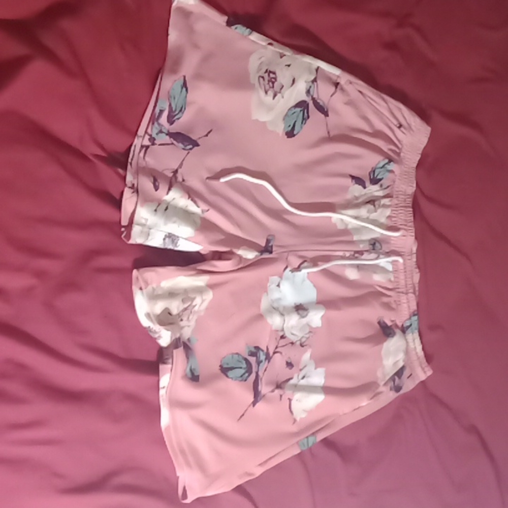 Floral set - Picture 3 of 3